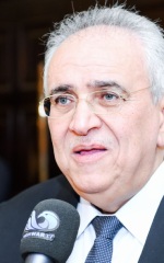 كامل مراد